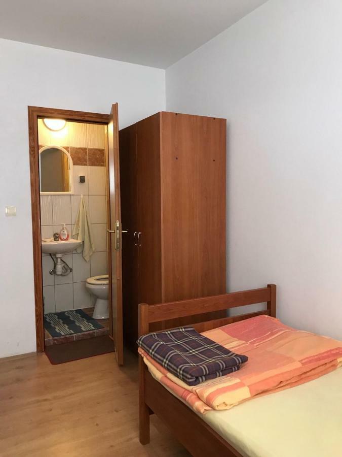 Sobe Matea - Prenociste Hotel Vinkovci Buitenkant foto