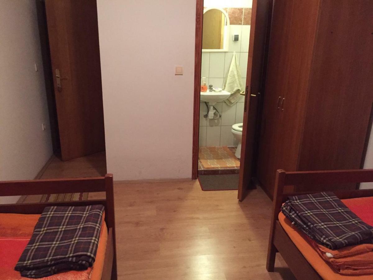 Sobe Matea - Prenociste Hotel Vinkovci Buitenkant foto